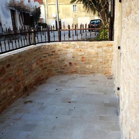 Rooms Grof Tar-Vabriga 외부 사진